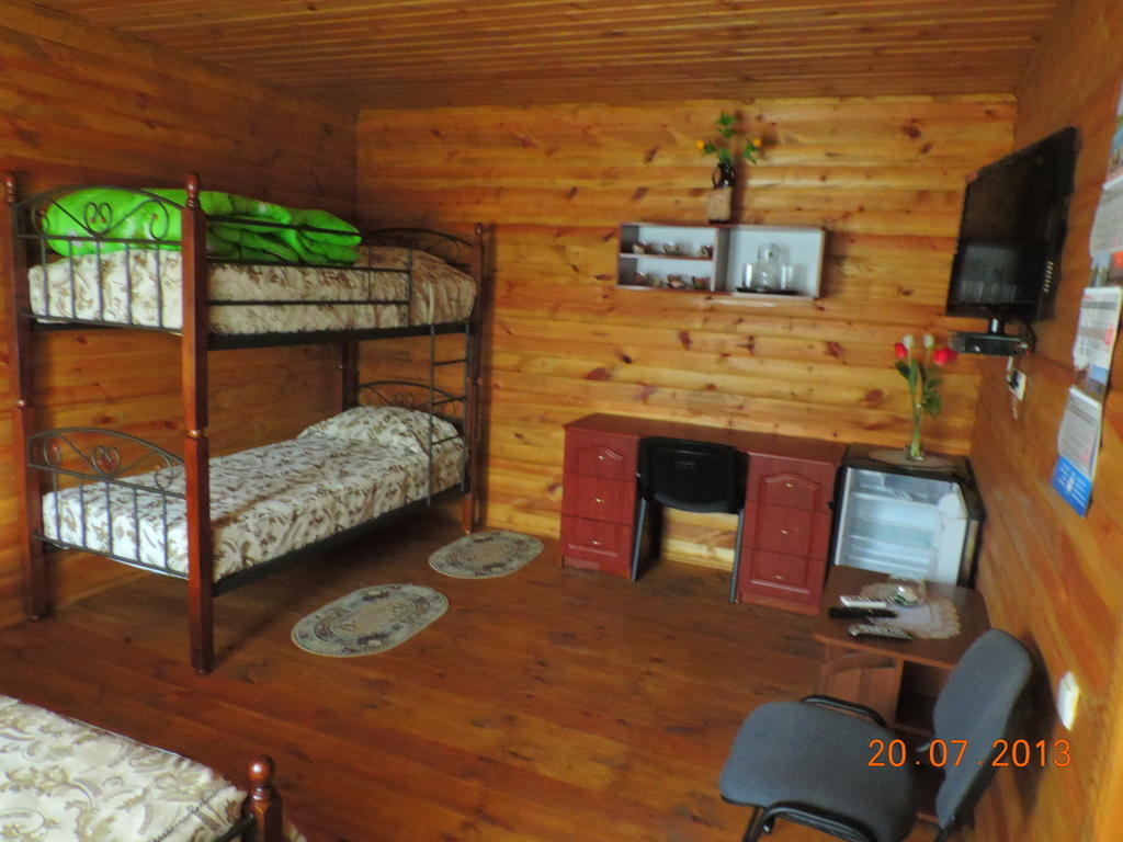 Slavutich Hotel Nova Kachovka Værelse billede